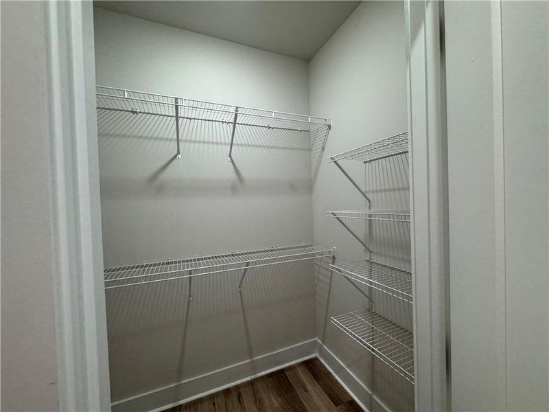 Spacious, unfurnished interior of a new home in , Jefferson (Image 17).