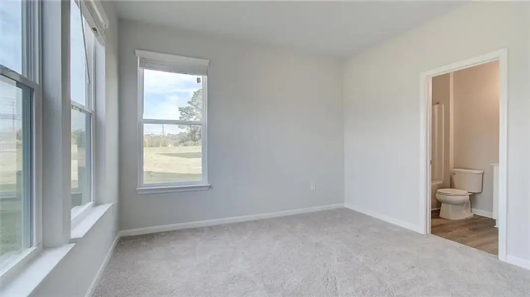 Spacious, unfurnished interior of a new home in Brighton, Locust Grove (Image 23).