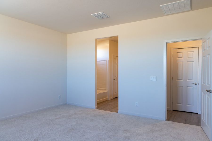 Spacious, unfurnished interior of a new home in Rancho Santa Rosa, Maricopa (Image 19). Spacious, unfurnished interior of a new home in Rancho Santa Rosa, Maricopa (Image 19).
