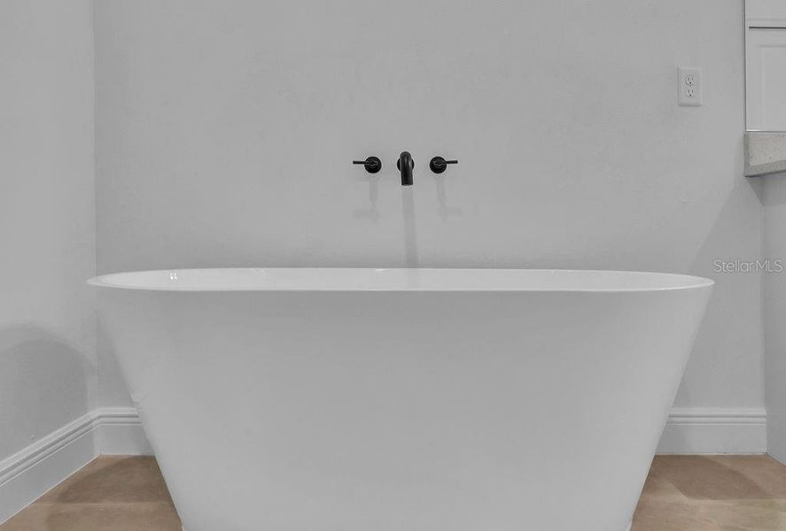 Image 33 of a home in .