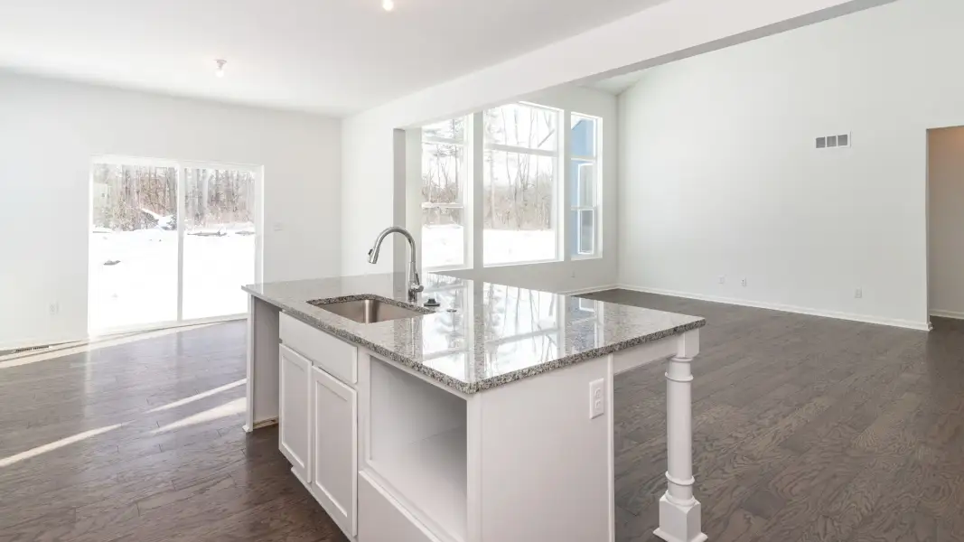 Representative furnished interior of a home built from the The Middleton by Norfolk Homes in Offsite Builds Southern Michigan, Ann Arbor (Image 12).