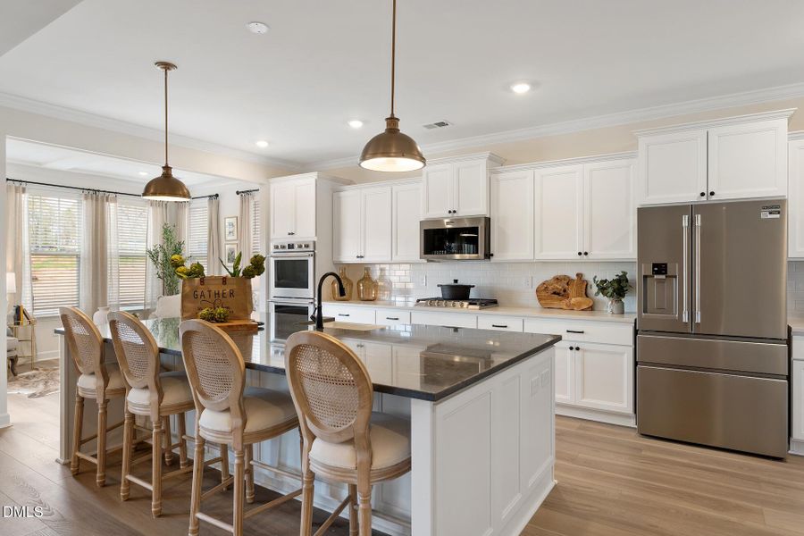 Kitchen - Yates II B - Foxhall Landing