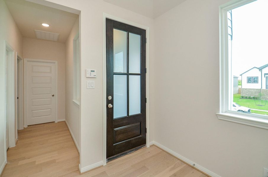 Notice the entryway. Notice the entryway.