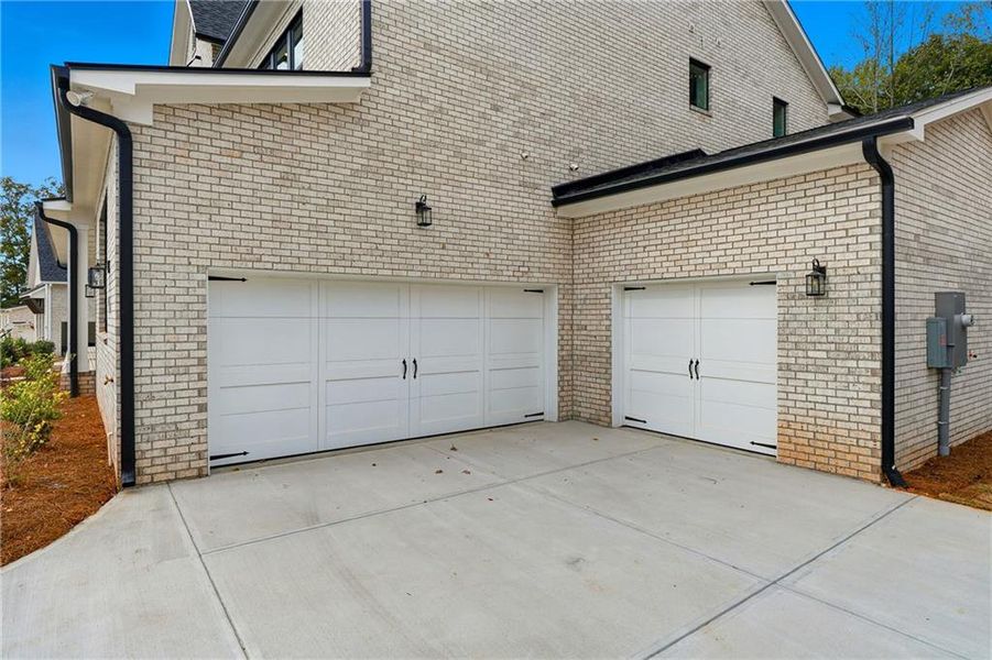 Exterior details and patio area of a home in , Cumming (Image 28).