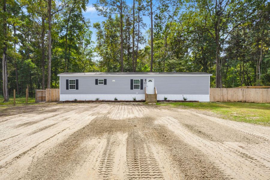 Image 21 of a home in . Image 21 of a home in .