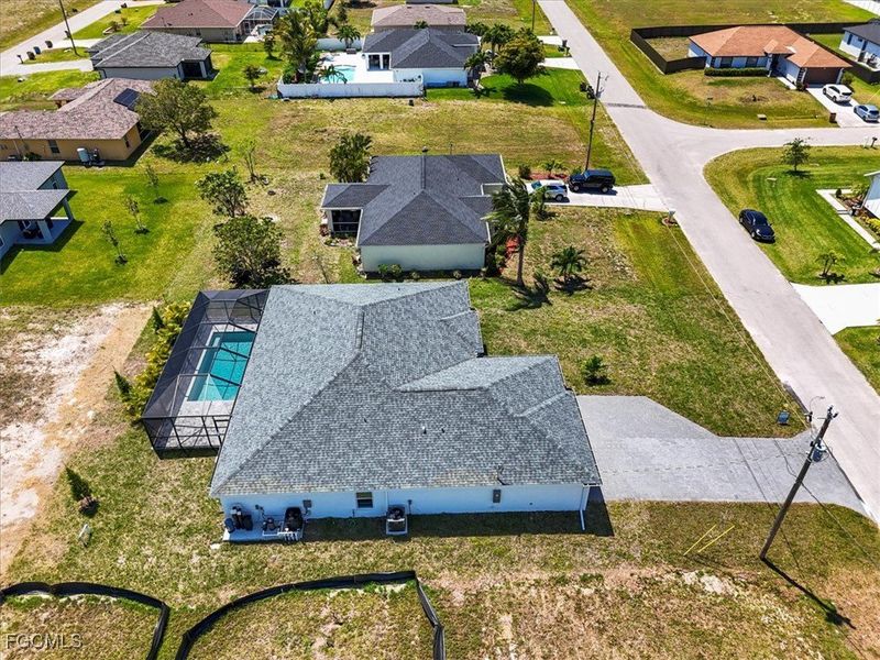 Image 40 of a home in Cape Coral.
