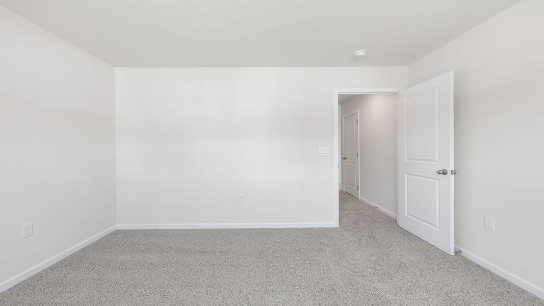 Spacious, unfurnished interior of a new home in Cedar Gap, Fountain Inn (Image 26). Spacious, unfurnished interior of a new home in Cedar Gap, Fountain Inn (Image 26).