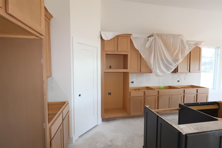 Furnished interior view inside a new home in Sorella, Tomball (Image 6). Furnished interior view inside a new home in Sorella, Tomball (Image 6).