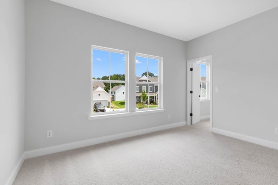 Spacious, unfurnished interior of a new home in Maddox Landing, Hoschton (Image 33).