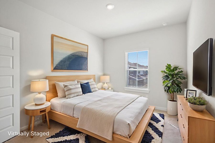 Furnished interior view inside a new home in , Kemah (Image 12).