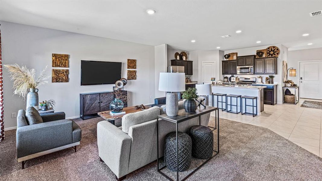 Furnished interior view inside a new home in Bella Vista, Granbury (Image 22).