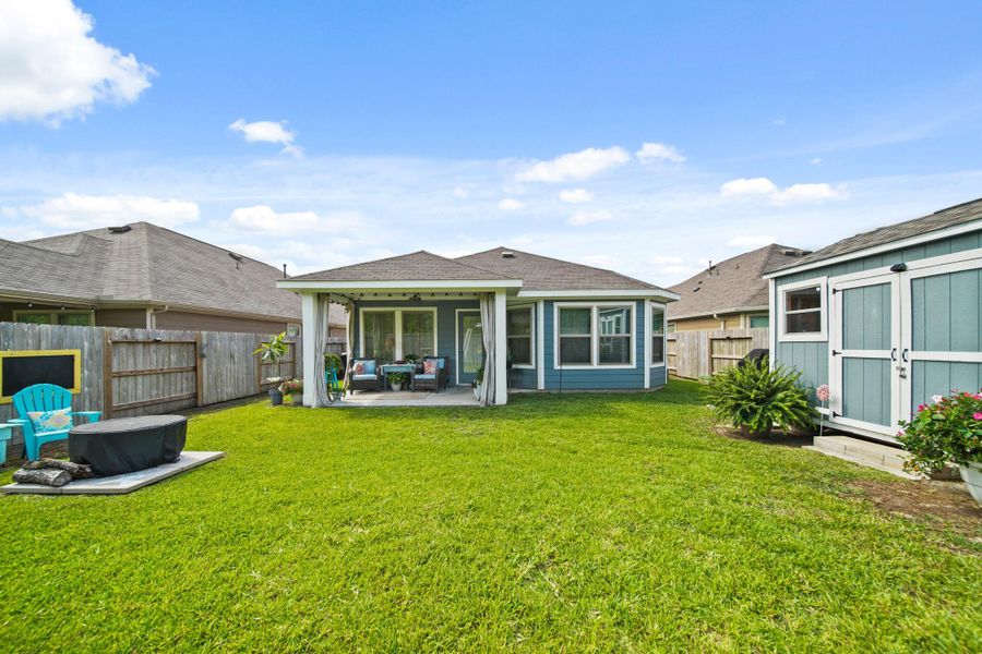 Image 22 of a home in Mustang Crossing.