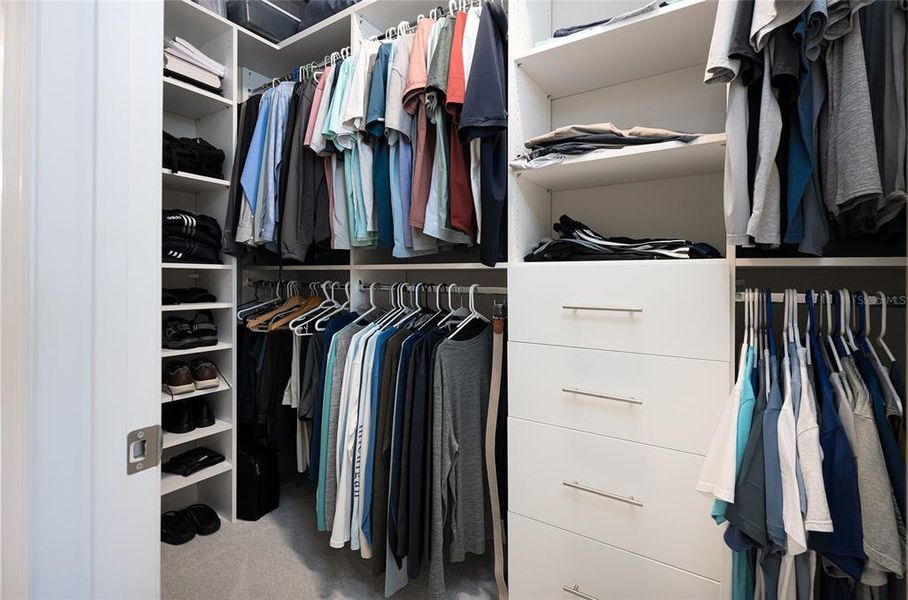 Image 39 of a home in .