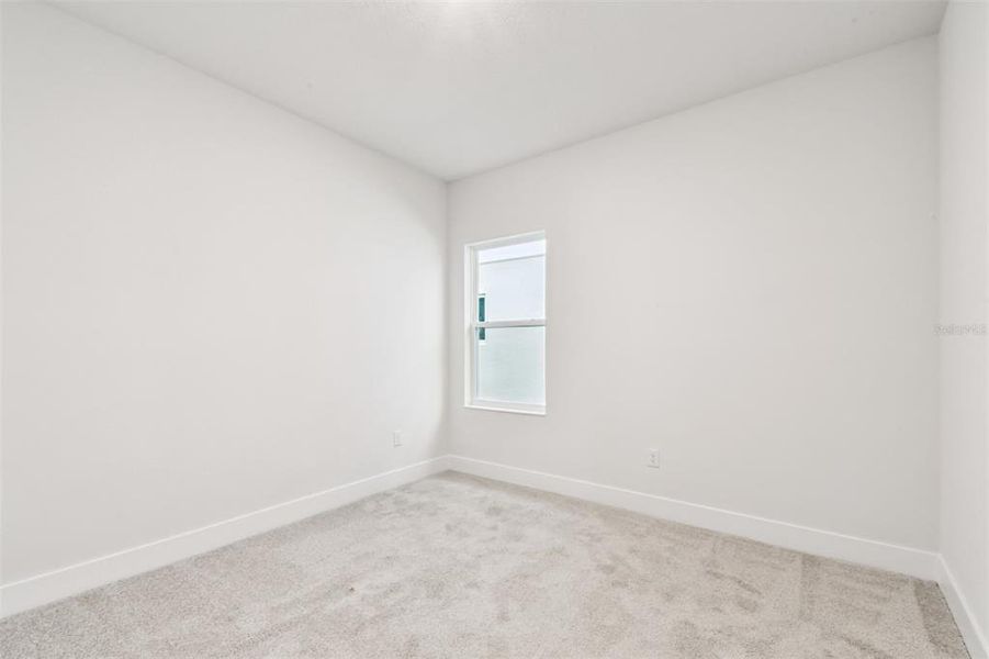 Spacious, unfurnished interior of a new home in The Peninsula at Rhodine Lake, Riverview (Image 31).