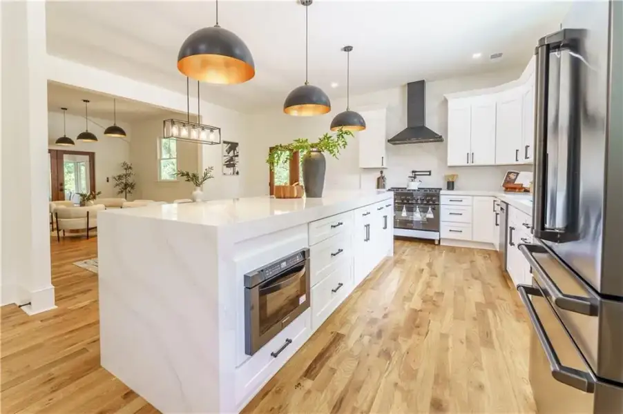 Furnished interior view inside a new home in , Sandy Springs (Image 18).