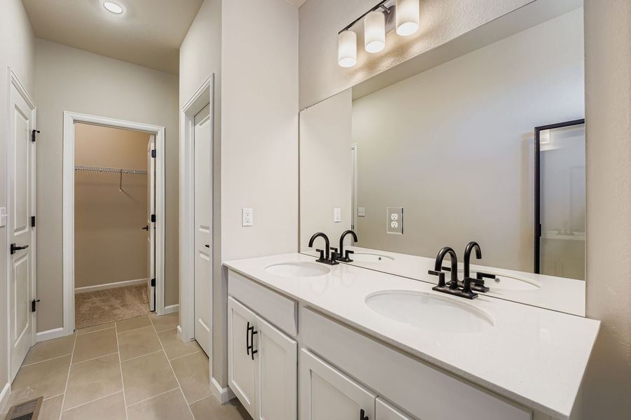 Strasburg, CO New Home.  - Slide 20