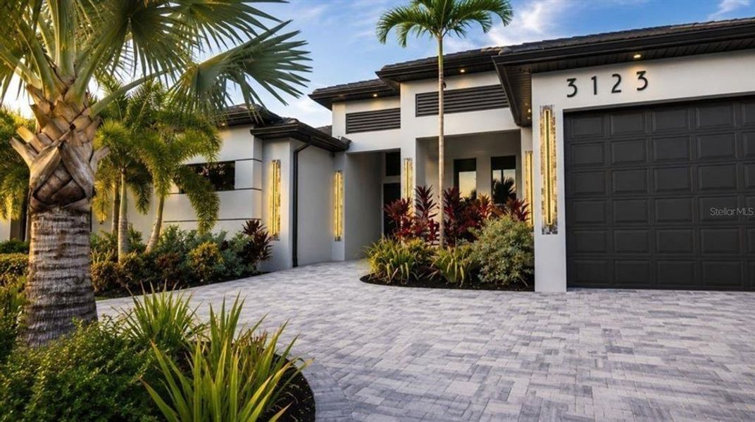 Exterior details and patio area of a home in , Cape Coral (Image 3). Exterior details and patio area of a home in , Cape Coral (Image 3).