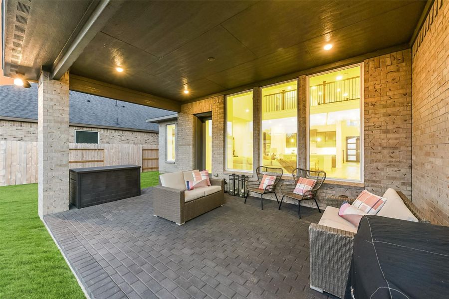 Exterior details and patio area of a home in Avalon at Friendswood, Friendswood (Image 3).