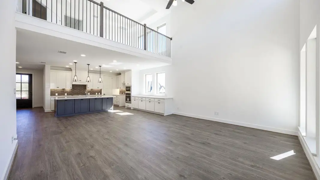 Spacious, unfurnished interior of a new home in Nolina 60', Georgetown (Image 13).