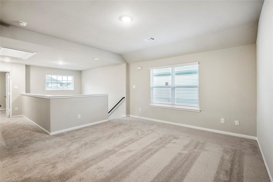 Spacious, unfurnished interior of a new home in , Conroe (Image 31). Spacious, unfurnished interior of a new home in , Conroe (Image 31).