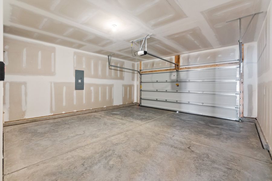 1,504sf New Home in Richlands, NC.  - Slide 35