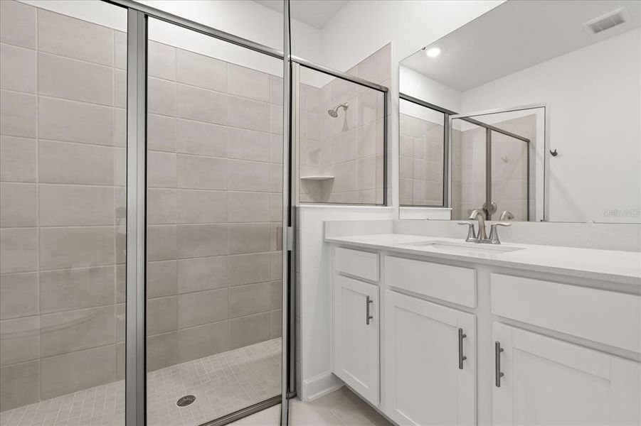 Furnished interior view inside a new home in Dora Parc, Mount Dora (Image 41).