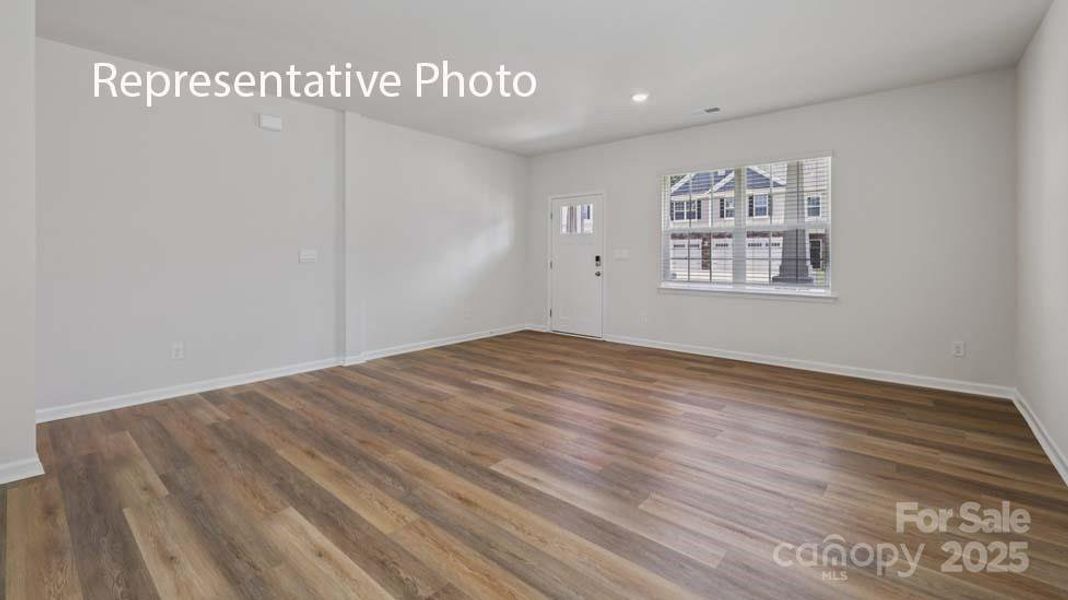 Spacious, unfurnished interior of a new home in Nolen Farm, Gastonia (Image 16).