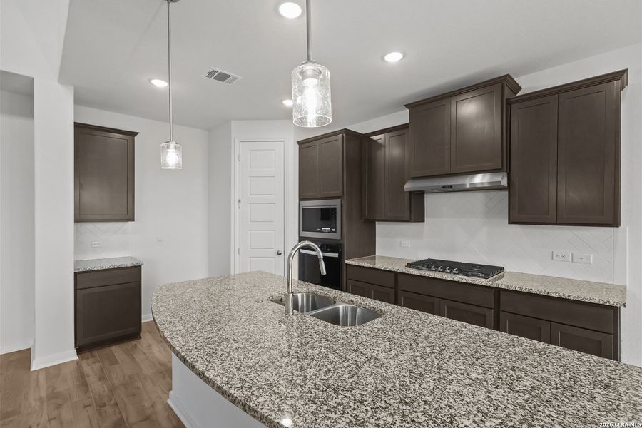 Furnished interior view inside a new home in Homestead, Schertz (Image 12).