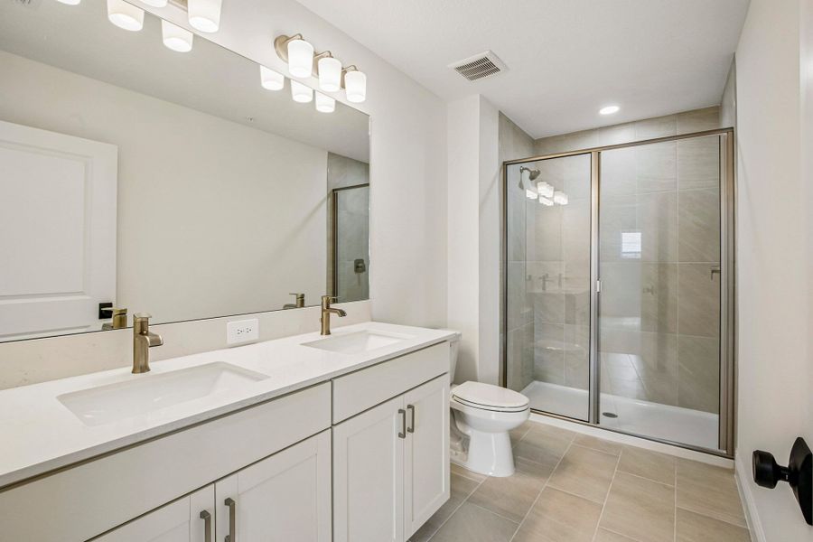 Owners Bath