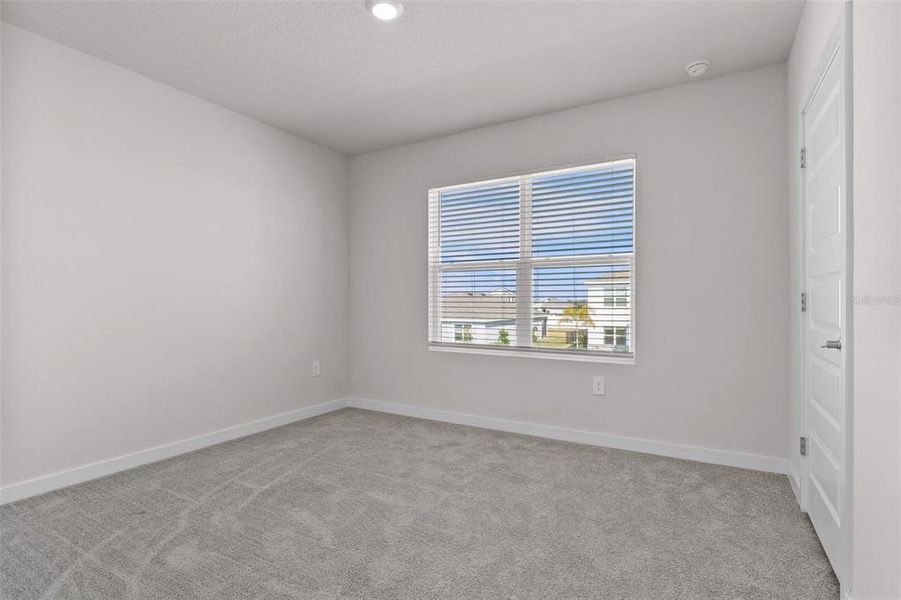 Spacious, unfurnished interior of a new home in , Bradenton (Image 50).