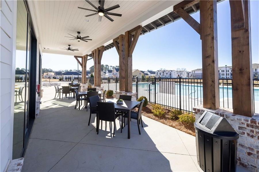 Community amenities in Promenade at Sawnee Village, Cumming (Image 28).