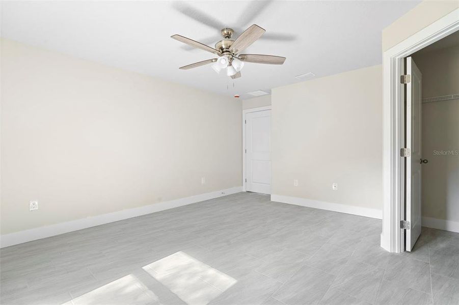 Spacious, unfurnished interior of a new home in , Deland (Image 25). Spacious, unfurnished interior of a new home in , Deland (Image 25).