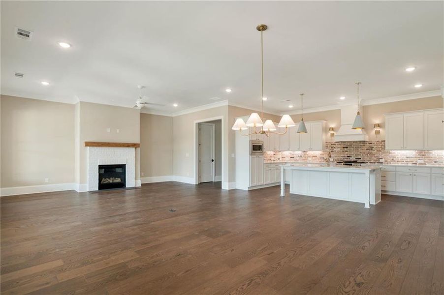 Image 45 of a home in .