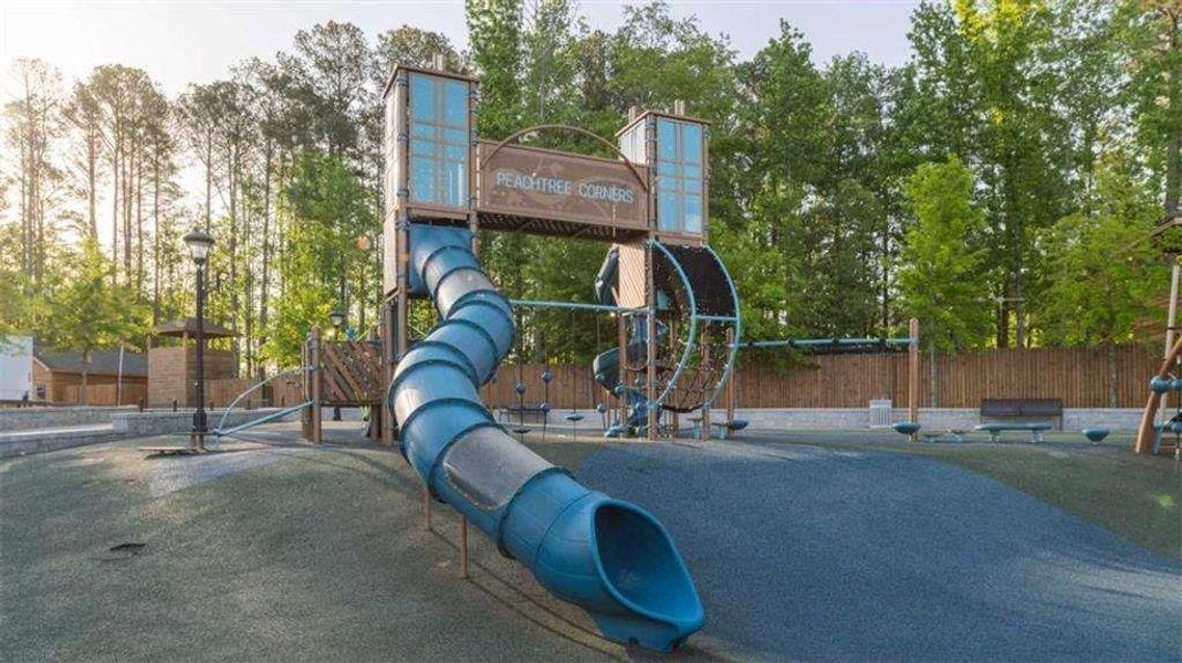 Community amenities in Overlook at Peachtree Corners, Peachtree Corners (Image 35).