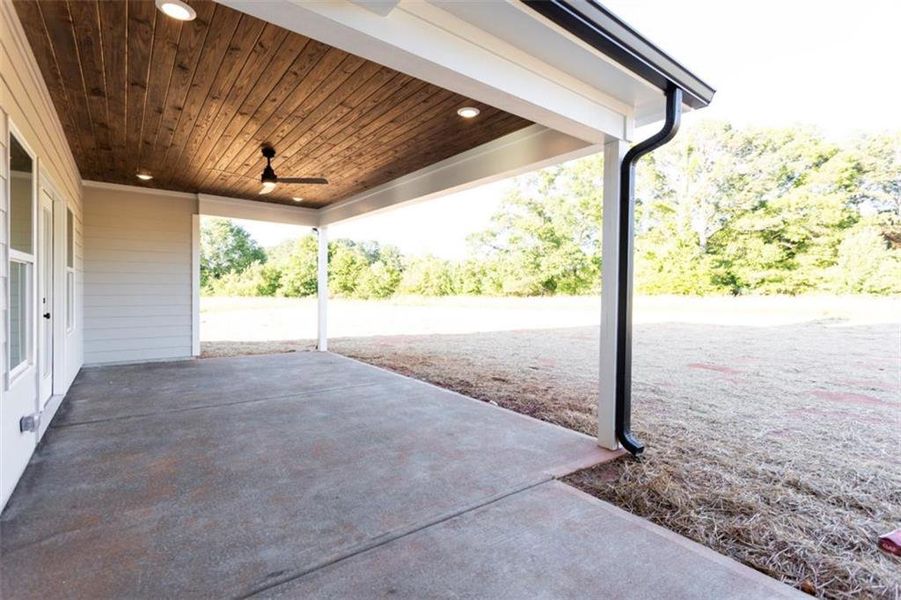 Exterior details and patio area of a home in , Social Circle (Image 4).