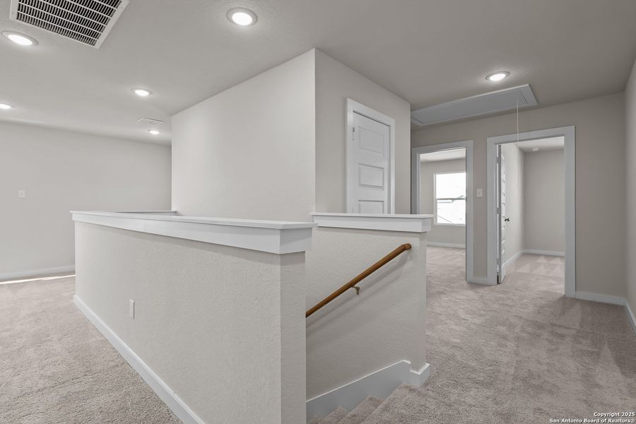 Spacious, unfurnished interior of a new home in Applewhite Meadows, San Antonio (Image 25). Spacious, unfurnished interior of a new home in Applewhite Meadows, San Antonio (Image 25).