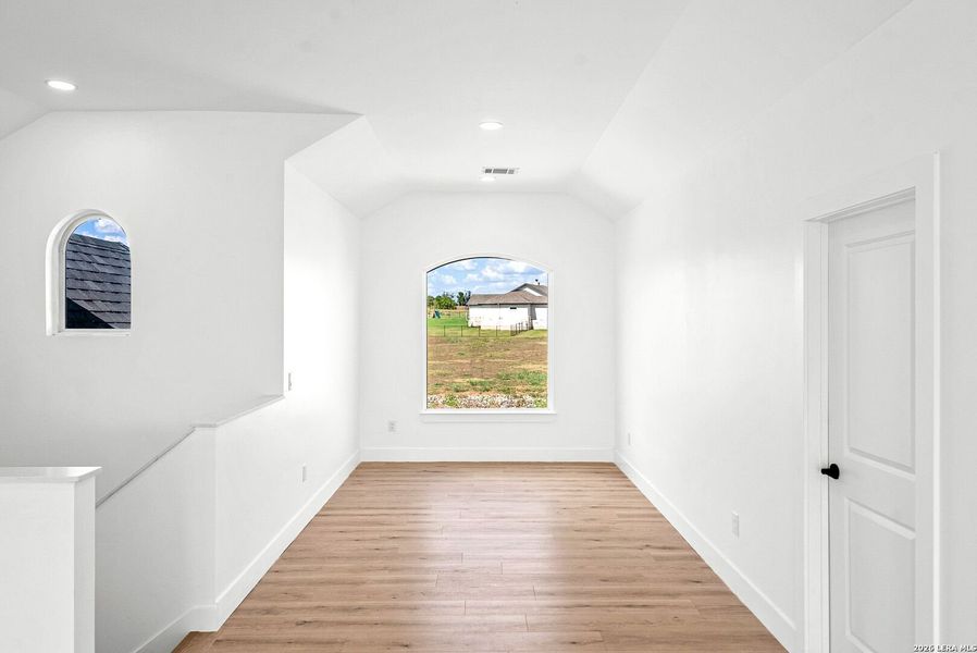 Spacious, unfurnished interior of a new home in , Kyle (Image 44).