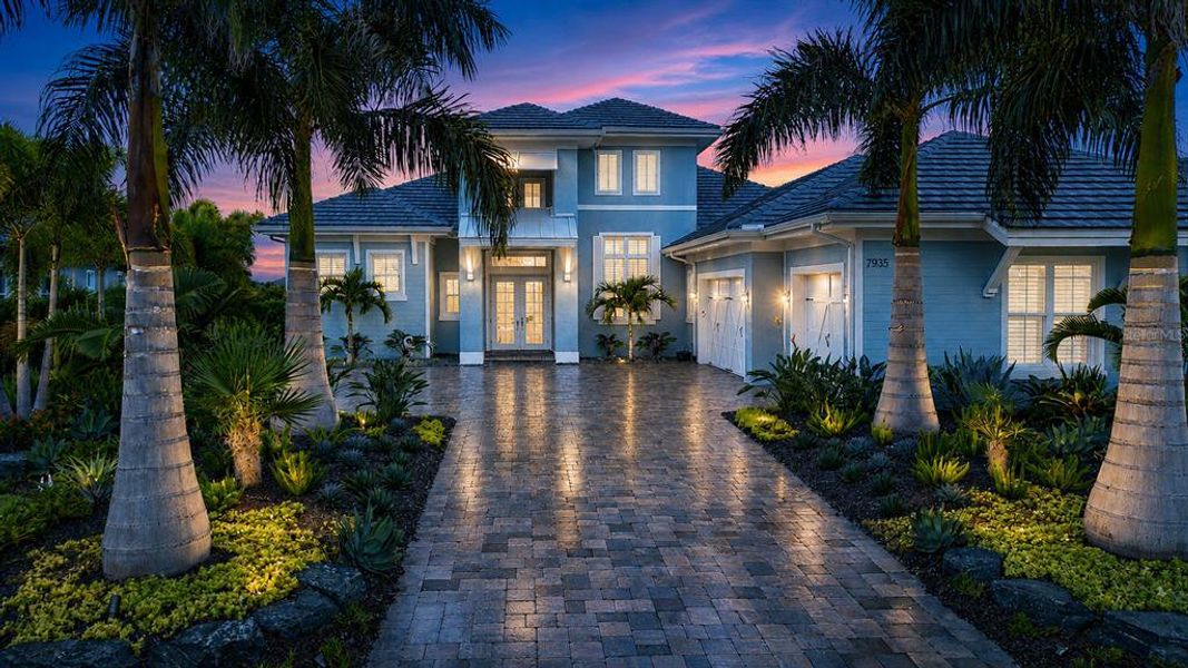 Front exterior of a new home in , Bradenton, FL, highlighting curb appeal (Image 26). Front exterior of a new home in , Bradenton, FL, highlighting curb appeal (Image 26).