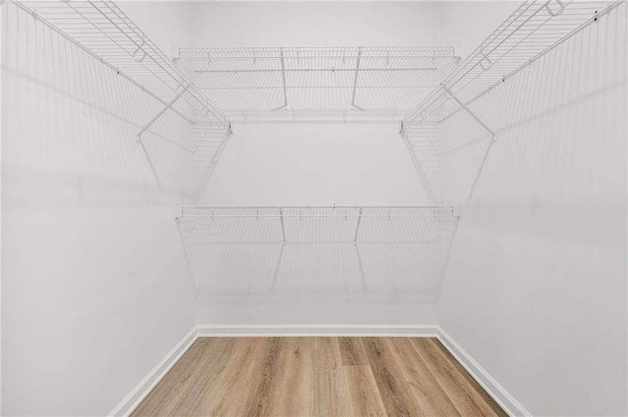 Spacious, unfurnished interior of a new home in , Atlanta (Image 14).