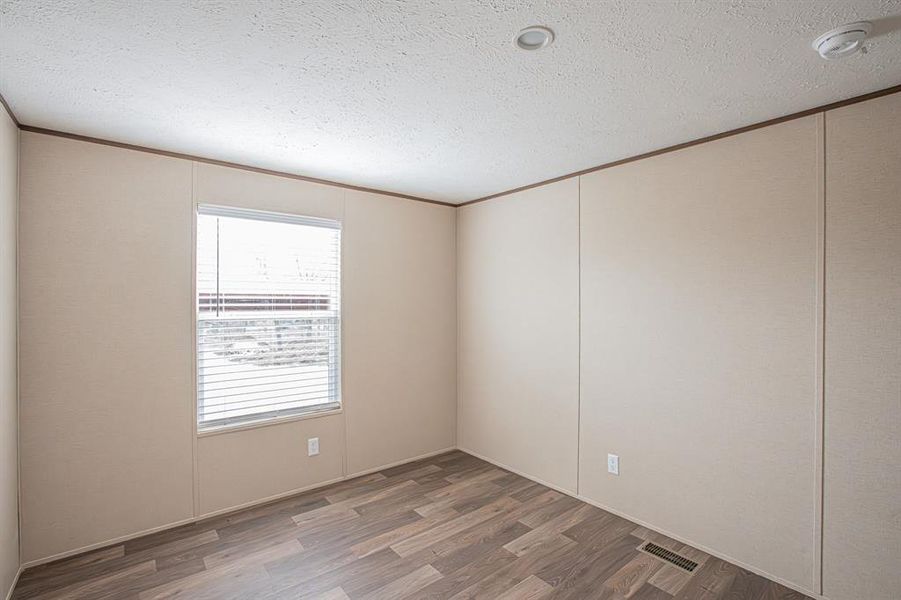Spacious, unfurnished interior of a new home in , Azle (Image 17).