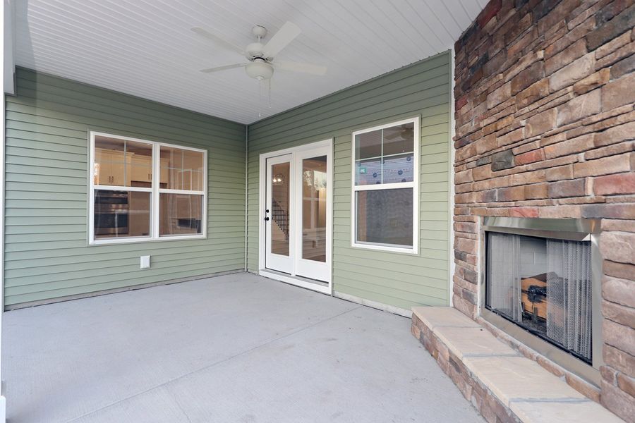 Exterior details and patio area of a home in Arcadia, Myrtle Beach (Image 26).