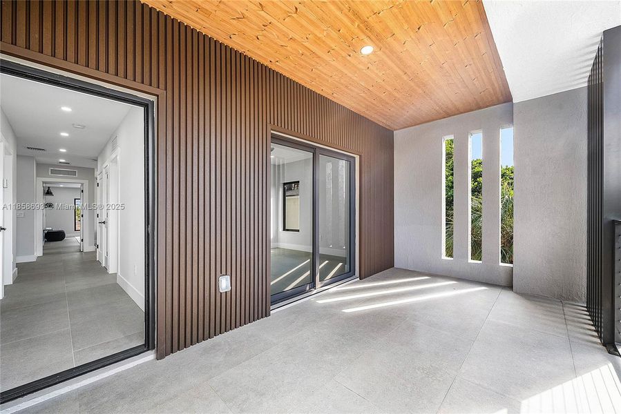 Image 63 of a home in . Image 63 of a home in .