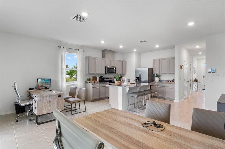 Furnished interior view inside a new home in Brentwood, Davenport (Image 29). Furnished interior view inside a new home in Brentwood, Davenport (Image 29).