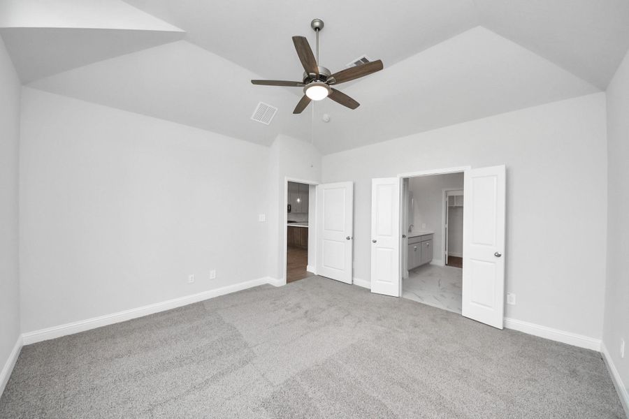 Spacious, unfurnished interior of a new home in Bridgeland: Signature Collection, Cypress (Image 24).