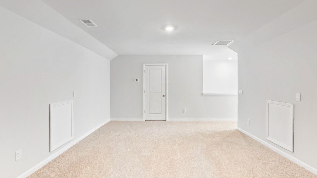 Representative unfurnished interior of a home built from the CANTEY by D.R. Horton in Rivers Reach, Yemassee (Image 18).