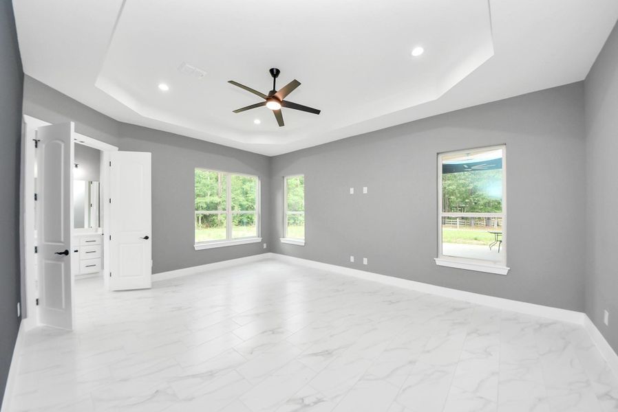 Spacious, unfurnished interior of a new home in , Dayton (Image 20).