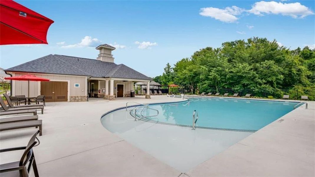 Image 34 of a home in Windance Lake.