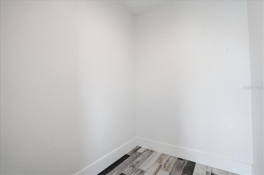 Spacious, unfurnished interior of a new home in , Englewood (Image 23).