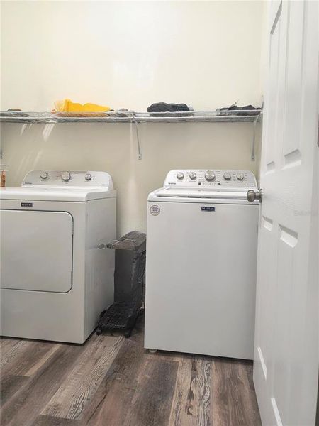 Furnished interior view inside a new home in , Auburndale (Image 10).