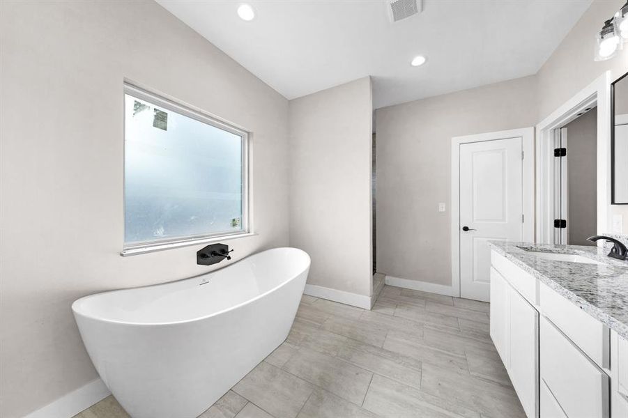 Furnished interior view inside a new home in , Saltillo (Image 7).